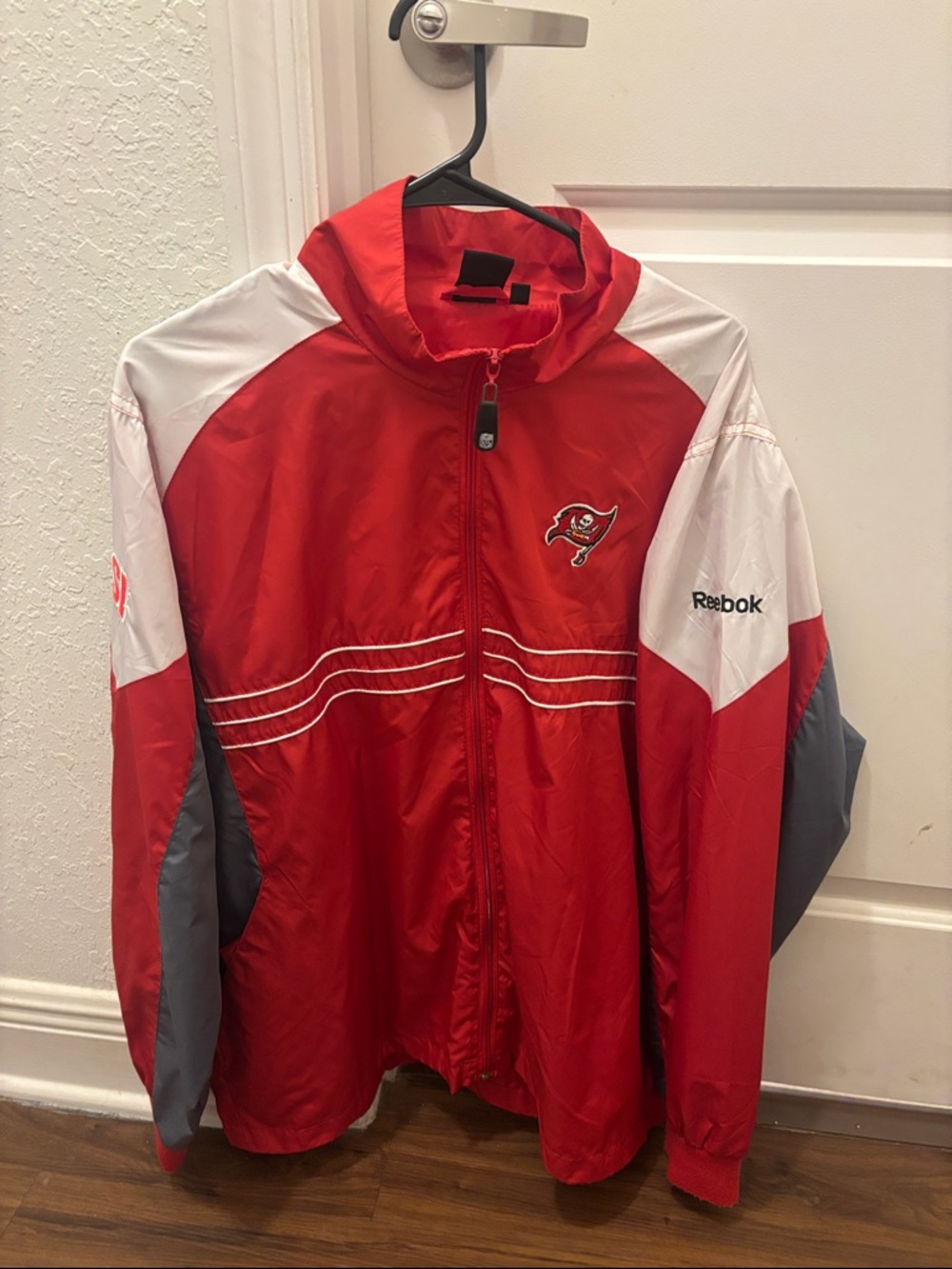 Reebok Red, White & Gray Men’s Buccaneers/NFL Windbreaker Jacket